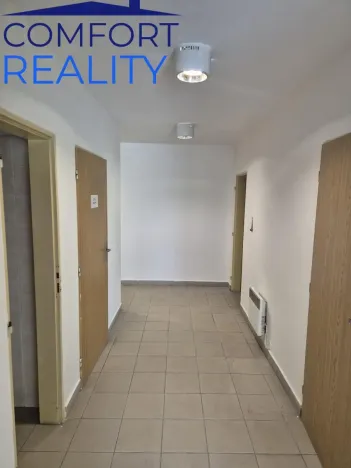 Pronájem obchodního prostoru, Ostrava - Svinov, Fibichova, 78 m2