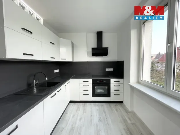 Pronájem bytu 2+1, Sokolov, Boženy Němcové, 52 m2