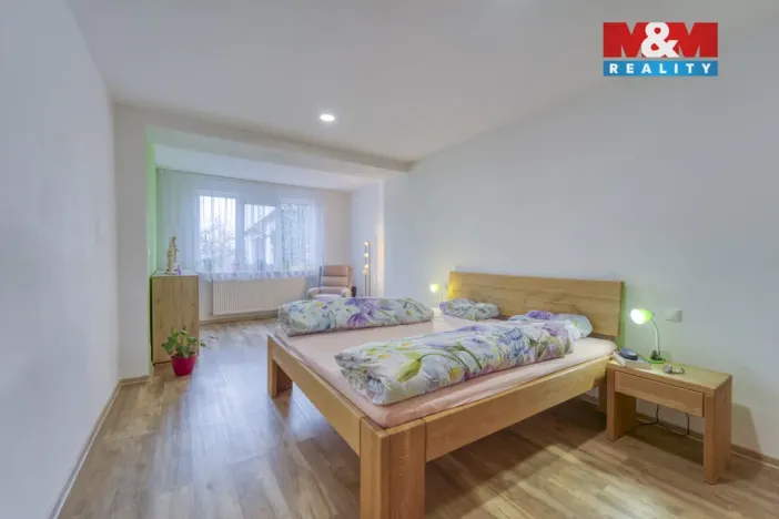 Prodej rodinného domu, Horní Kozolupy, 197 m2