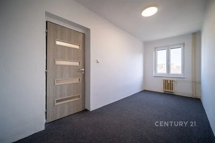 Pronájem bytu 3+1, České Budějovice - České Budějovice 5, Karla Tomana, 68 m2