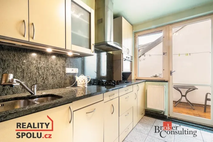 Pronájem bytu 2+1, Poděbrady - Poděbrady III, Palackého, 70 m2