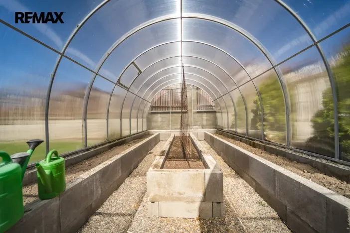 Prodej rodinného domu, Týnec nad Sázavou, 234 m2