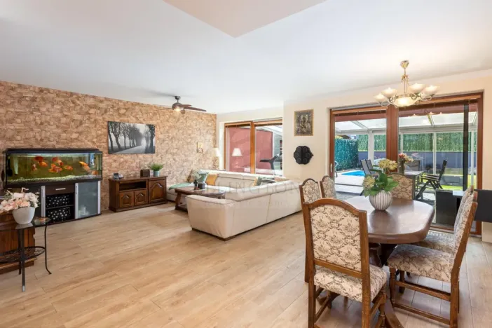Prodej rodinného domu, Roztoky, Zvoncová, 163 m2