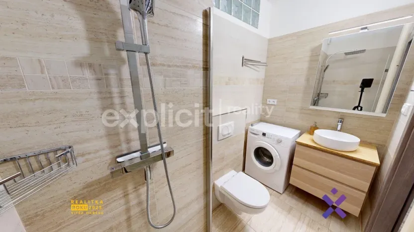 Pronájem bytu 2+1, Zlín - Malenovice, Husova, 50 m2