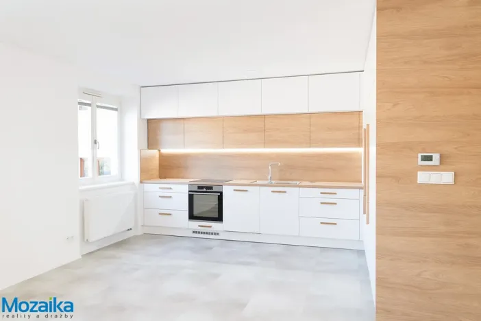 Pronájem bytu 3+kk, Lanškroun - Lanškroun-Vnitřní Město, nám. J. M. Marků, 86 m2