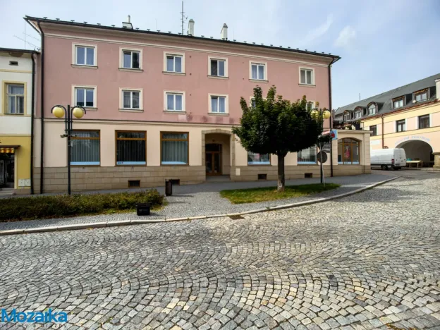 Pronájem bytu 3+kk, Lanškroun - Lanškroun-Vnitřní Město, nám. J. M. Marků, 86 m2