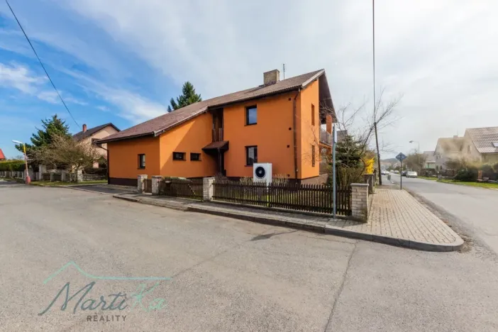 Prodej vícegeneračního domu, Rožmitál pod Třemšínem, V cizině, 347 m2