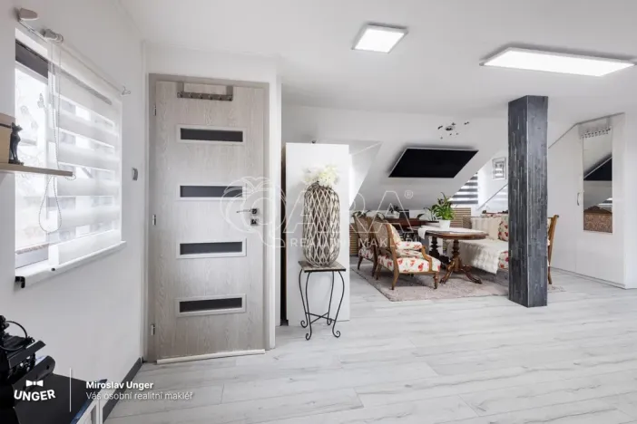 Prodej chaty, Kochánky, 104 m2