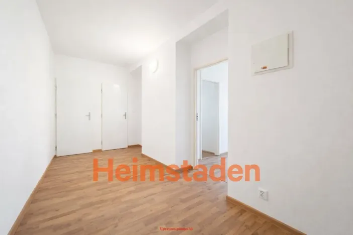 Pronájem bytu 2+1, Ostrava - Poruba, náměstí Jana Nerudy, 73 m2