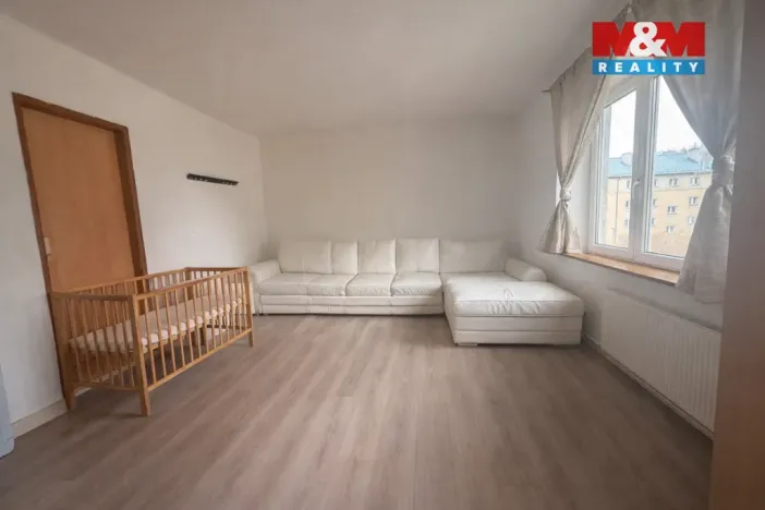 Prodej bytu 2+1, Karviná - Nové Město, Fučíkova, 58 m2