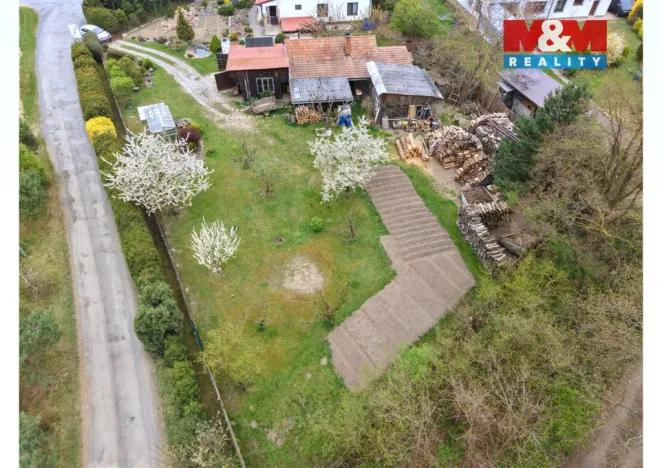 Prodej pozemku pro bydlení, Lipník, 914 m2