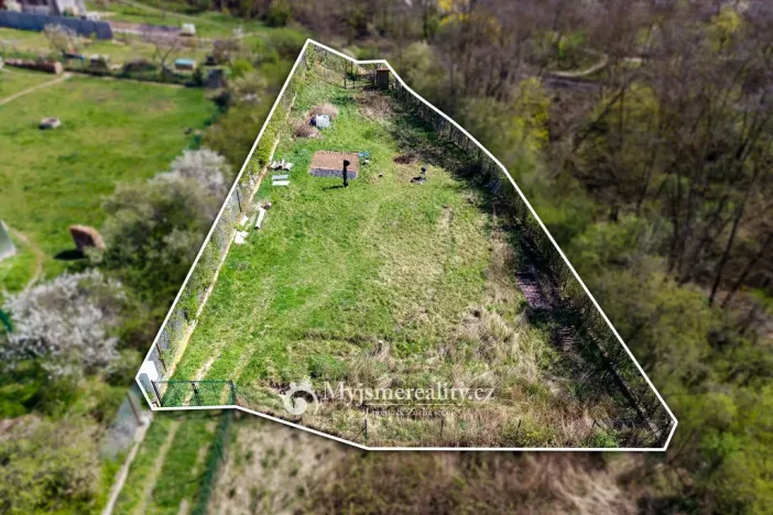 Prodej zahrady, Znojmo, 1157 m2