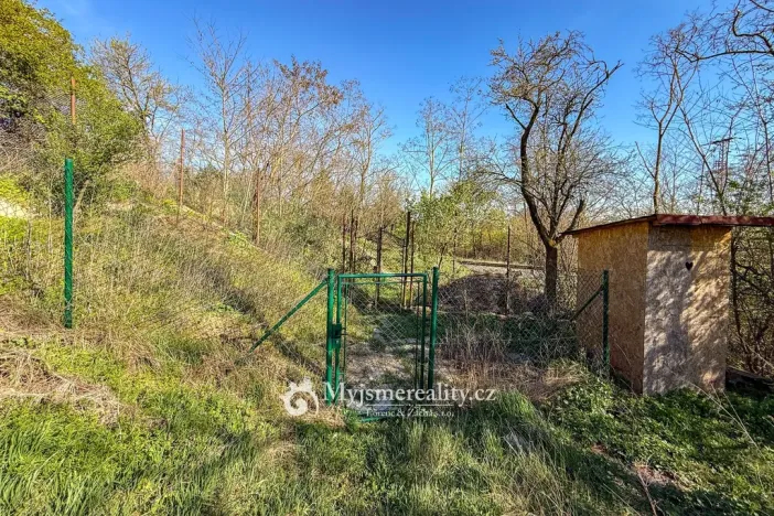Prodej zahrady, Znojmo, 1157 m2