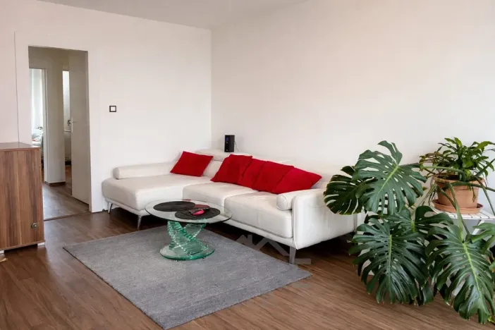 Prodej bytu 3+1, Praha - Černý Most, Vašátkova, 77 m2