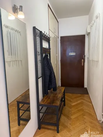 Pronájem bytu 1+1, Praha - Nové Město, Soukenická, 33 m2