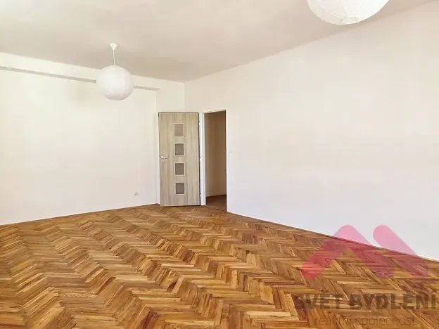 Pronájem bytu 2+1, Praha - Žižkov, Viklefova, 82 m2