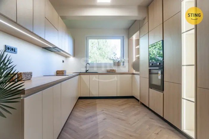 Prodej rodinného domu, Petrovice u Karviné, 242 m2