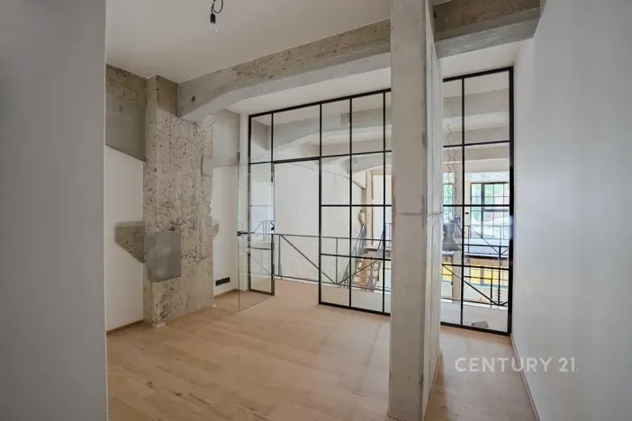 Prodej bytu 4+kk, Praha - Vysočany, Kolbenova, 176 m2