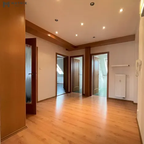 Pronájem bytu 4+kk, Praha - Kobylisy, Zdibská, 127 m2