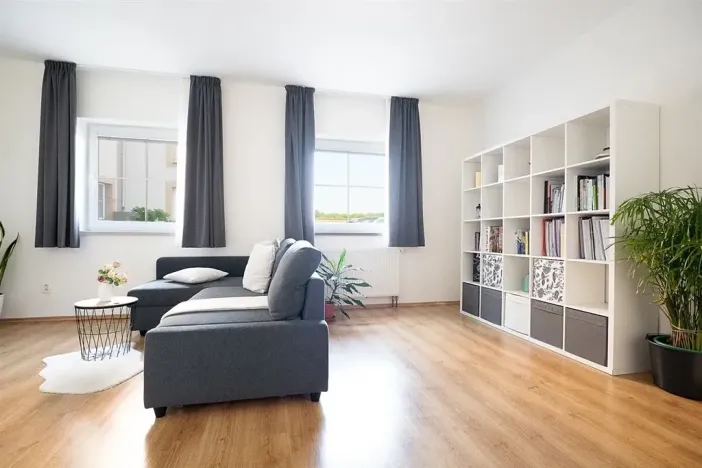 Prodej bytu 1+kk, Úholičky, Roztocká, 37 m2