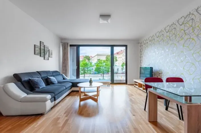 Pronájem bytu 2+kk, Praha - Vinohrady, Korunní, 76 m2