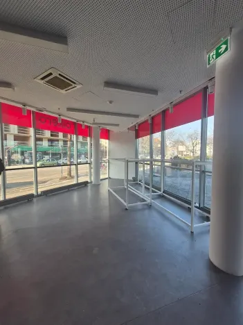 Pronájem obchodního prostoru, Praha - Holešovice, Jankovcova, 291 m2