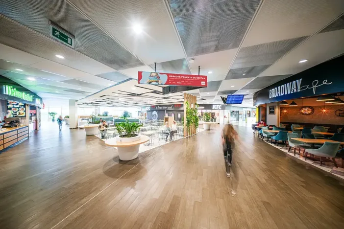 Pronájem restaurace, Praha - Ruzyně, Fajtlova, 250 m2