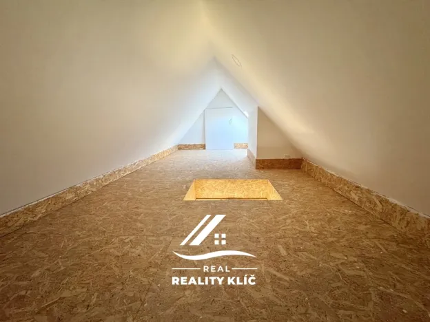 Pronájem bytu 1+kk, Ostrava, Muglinovská, 50 m2