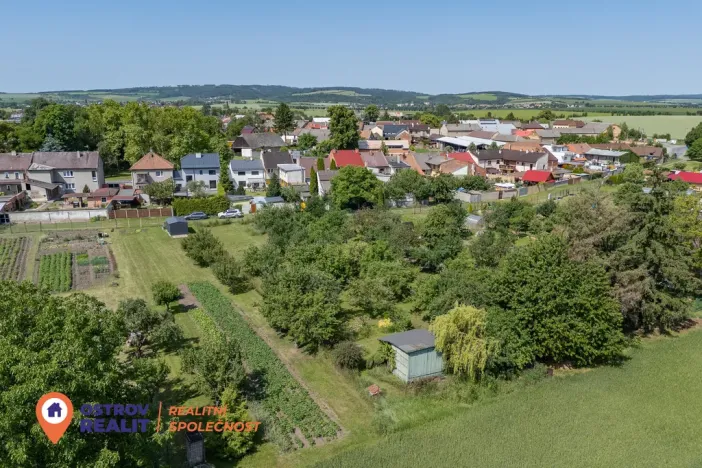 Prodej zahrady, Lutín, 717 m2