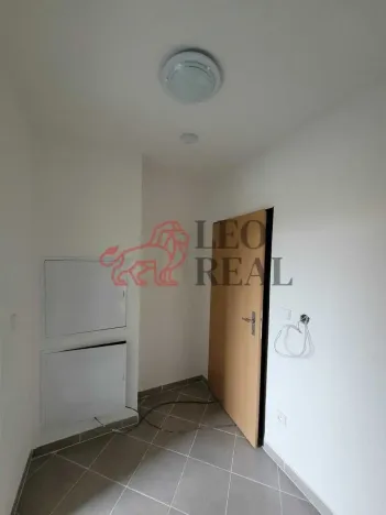 Pronájem bytu 2+kk, Nový Bor, Mařákova, 62 m2