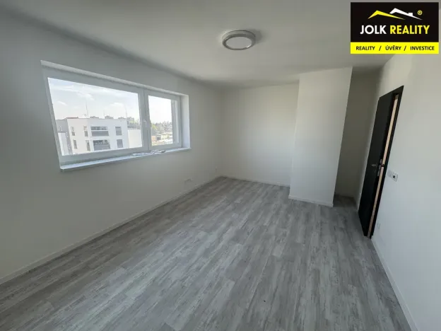 Pronájem bytu 2+kk, Opava, Kačírkova, 89 m2