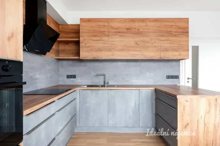 Pronájem bytu 3+kk, Praha - Hloubětín, Waltariho, 80 m2