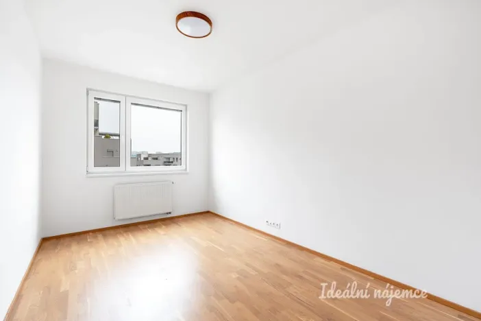 Pronájem bytu 3+kk, Praha - Hloubětín, Waltariho, 80 m2