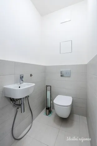 Pronájem bytu 3+kk, Praha - Hloubětín, Waltariho, 80 m2