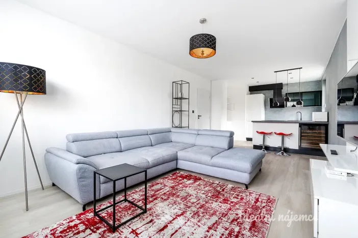 Pronájem bytu 3+kk, Praha - Modřany, Poljanovova, 68 m2