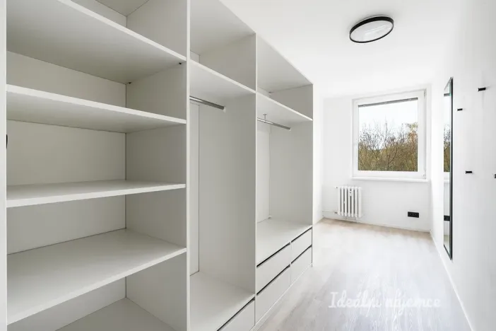 Pronájem bytu 3+kk, Praha - Modřany, Poljanovova, 68 m2