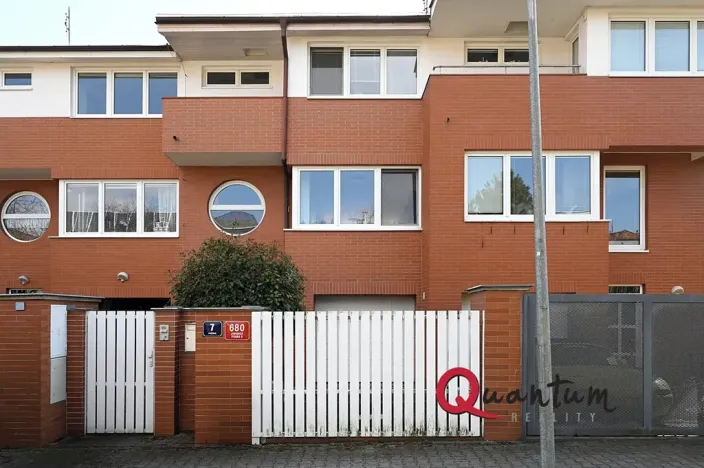 Pronájem rodinného domu, Praha - Jinonice, Pučova, 185 m2