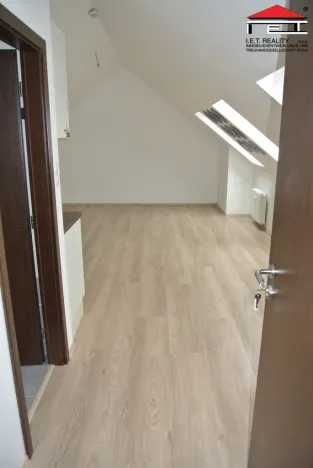 Pronájem bytu 1+kk, Frýdek-Místek, tř. T. G. Masaryka, 39 m2