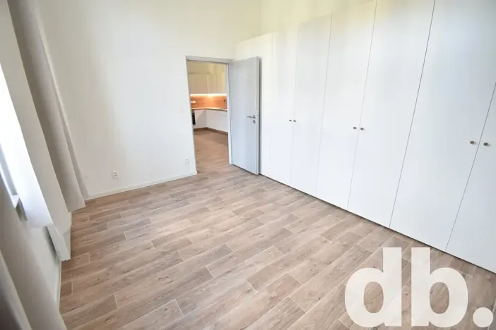 Pronájem bytu 3+kk, Karlovy Vary, Táborská, 80 m2