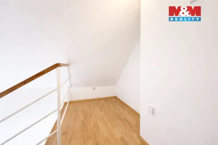 Pronájem kanceláře, Zlín - Prštné, Svat. Čecha, 48 m2