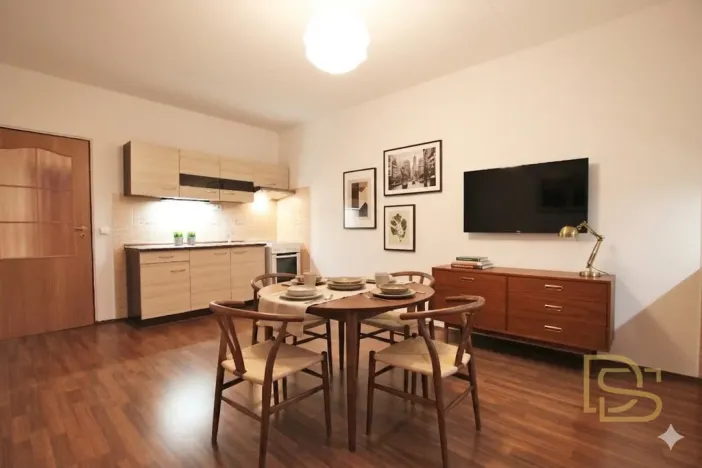 Pronájem bytu 2+kk, Brno - Židenice, Velkopavlovická, 43 m2