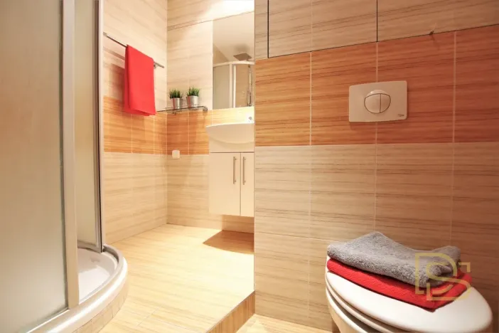 Pronájem bytu 2+kk, Brno - Židenice, Velkopavlovická, 43 m2