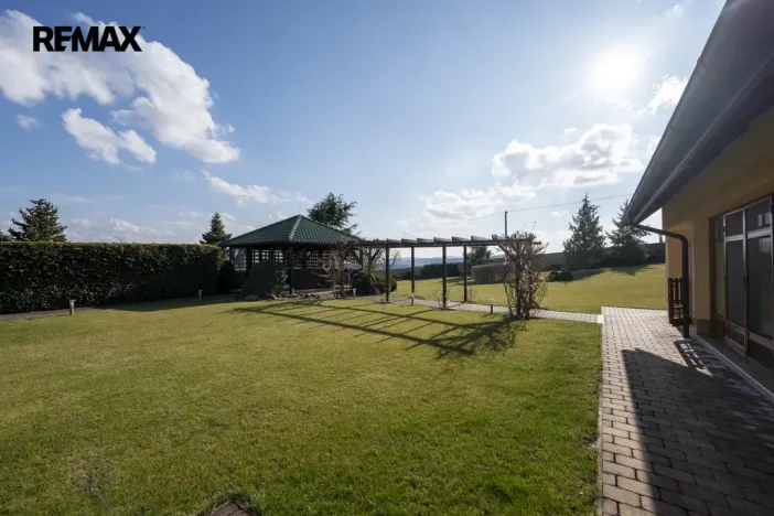 Prodej vícegeneračního domu, Fryšták - Vítová, 615 m2