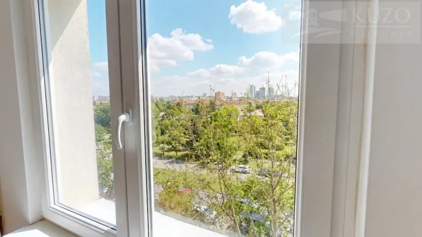 Pronájem bytu 2+kk, Praha, Oravská, 51 m2