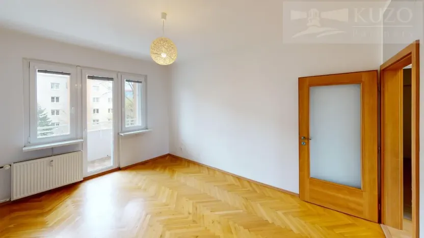 Pronájem bytu 2+kk, Praha, Oravská, 51 m2
