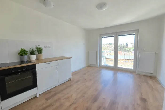 Pronájem bytu 2+kk, Třebíč - Jejkov, Husova, 55 m2