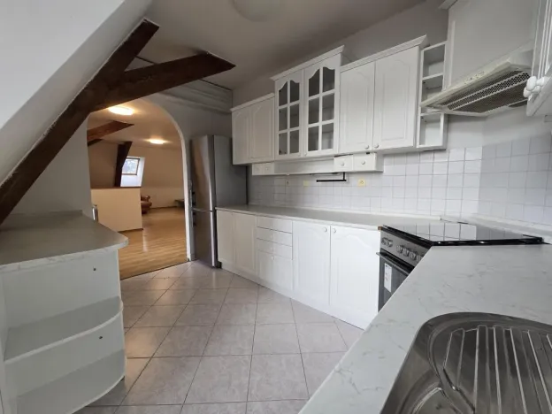 Prodej bytu 3+kk, Jemnice, Tyršova, 109 m2