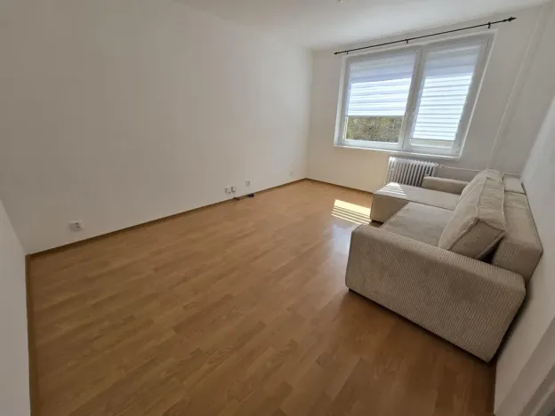 Pronájem bytu 1+1, Moravské Budějovice, Šafaříkova, 33 m2