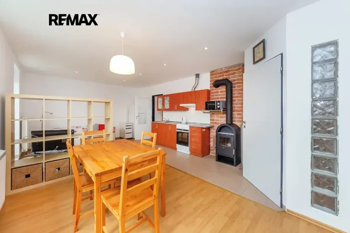 Pronájem bytu 2+kk, Praha - Ruzyně, U letiště, 47 m2