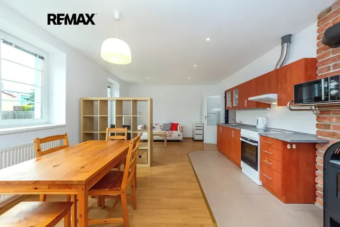 Pronájem bytu 2+kk, Praha - Ruzyně, U letiště, 47 m2